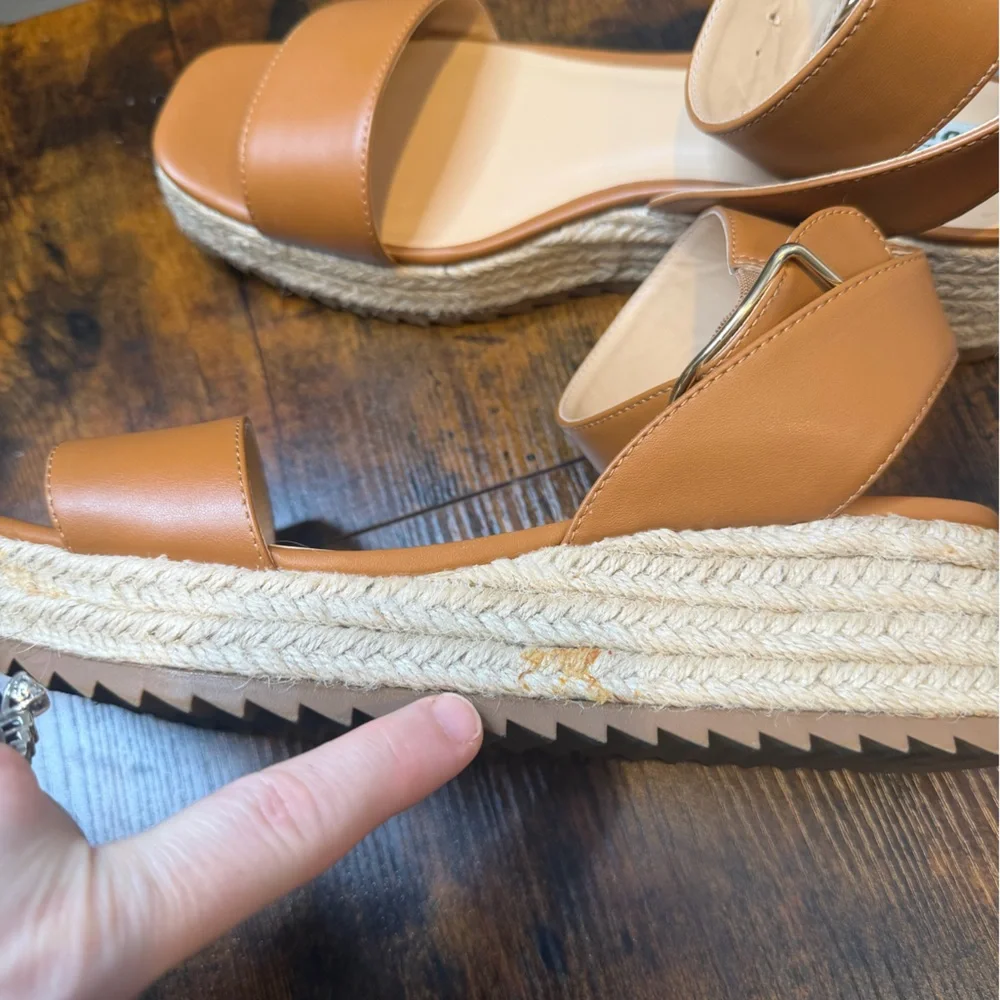 Design Lab Kendra Women's Tan Wedge Espadrilles Sandals Size 9